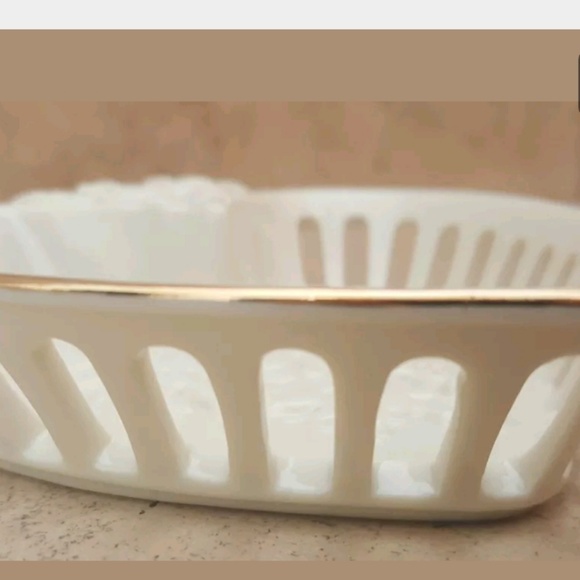 Lenox Forevermore Pierced Dish - Picture 3 of 5